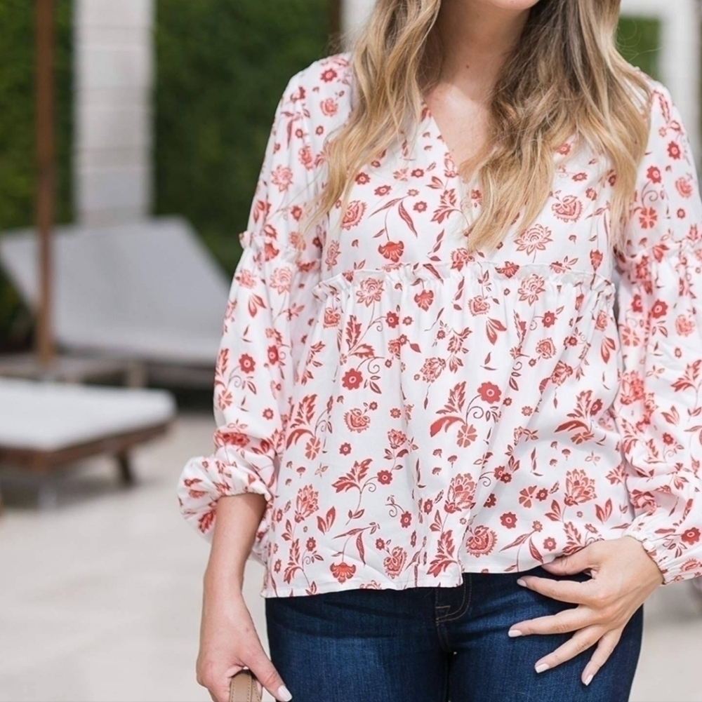 The Drop L Ivory Floral Balloon Sleeve V-Neck Blouse Top